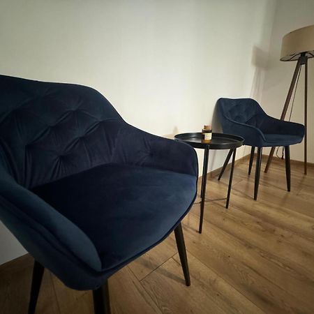 Peony Apartament Craiova Esterno foto